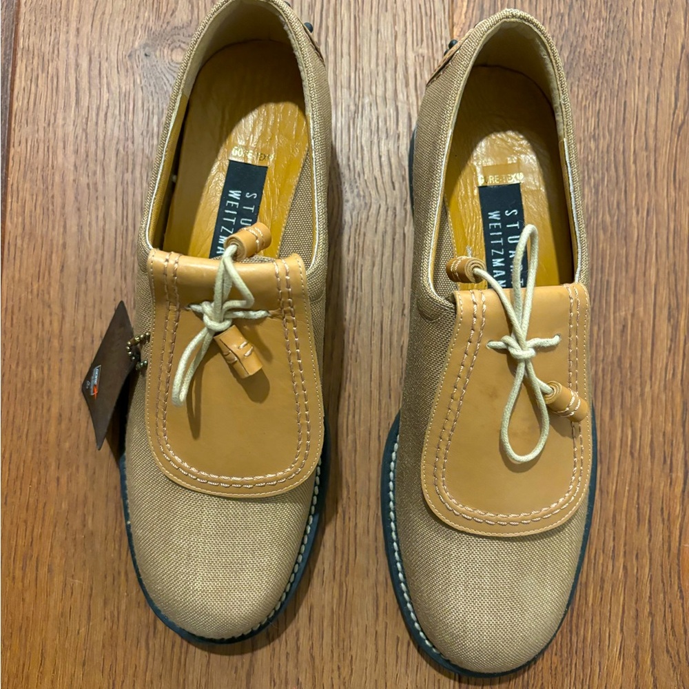 Stuart Weitzman Goretex Tan Canvas Leather Golf Shoes. Brand new!